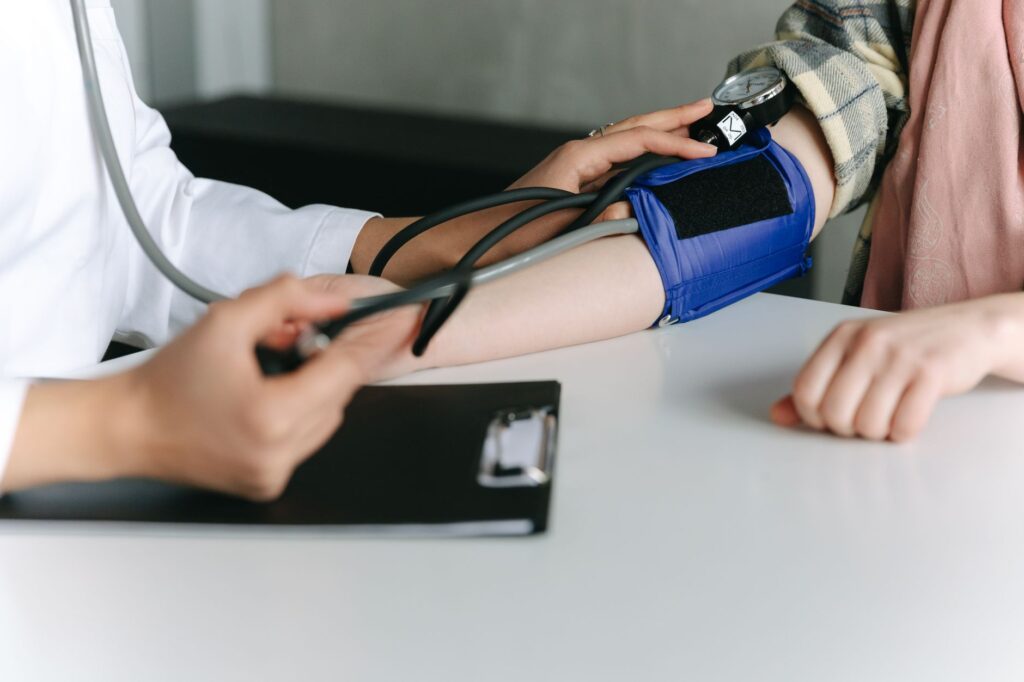 Le prick test explique : que se passe-t-il chez l'allergologue ?